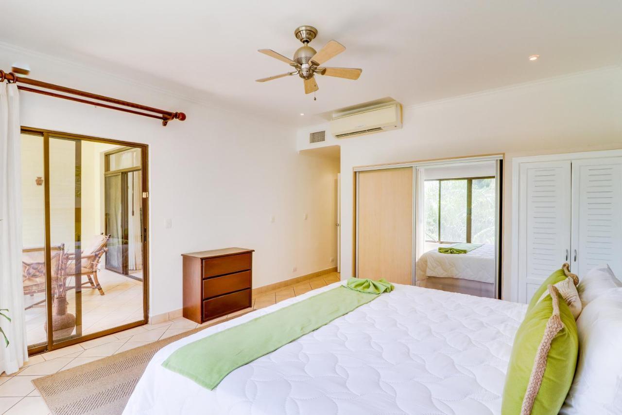 Sunrise 34 Tamarindo